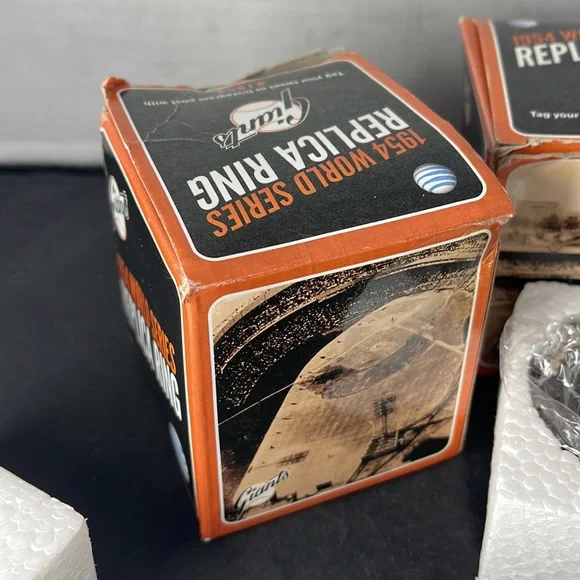 San Francisco Giants 1954 World Series replica ring lot of 2 - Picture 9 of 9